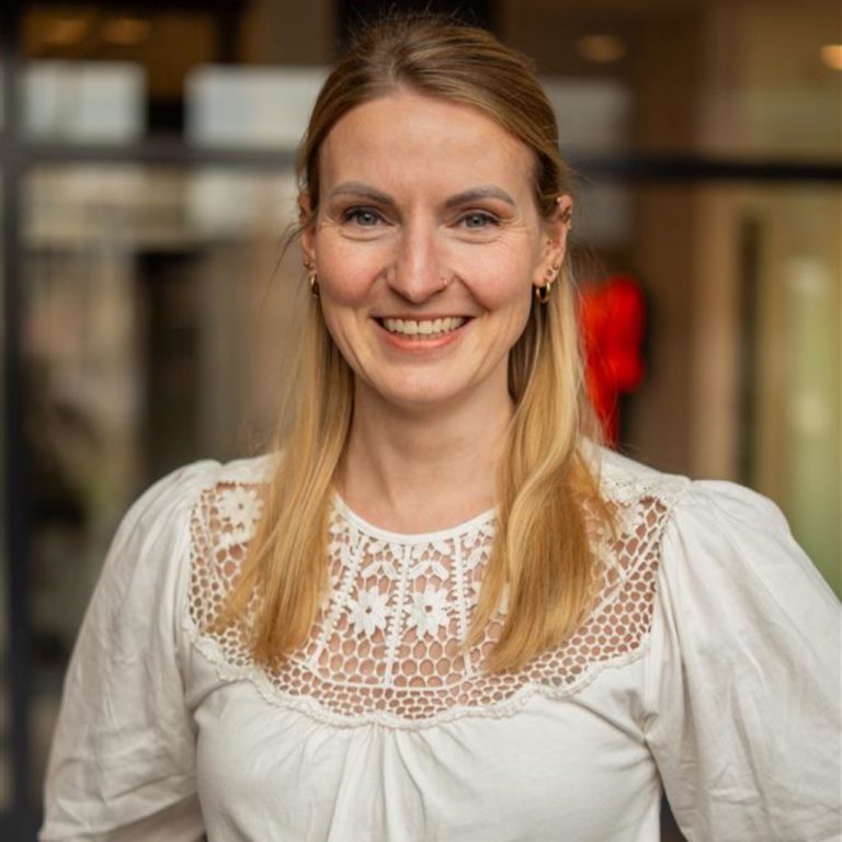 Nina Lorenz
